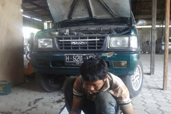 bengkel-specialist-power-steering-semarang-6
